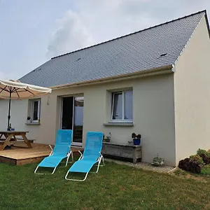 Single Storey Holiday In Plouarzel